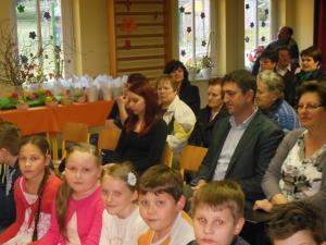 Lehen je v četrtek 24. marca 2016 ob 17. uri praznoval Materinski dan