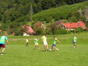 Že 7. srečanje igralcev malega nogometa v Breznu