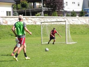 Že 7. srečanje igralcev malega nogometa v Breznu