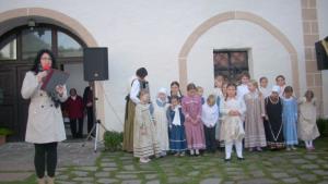 V Breznu je potomka najstarejše trte na svetu bogato obrodila