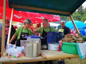 36834694_623581137997226_8916794475242586112_n